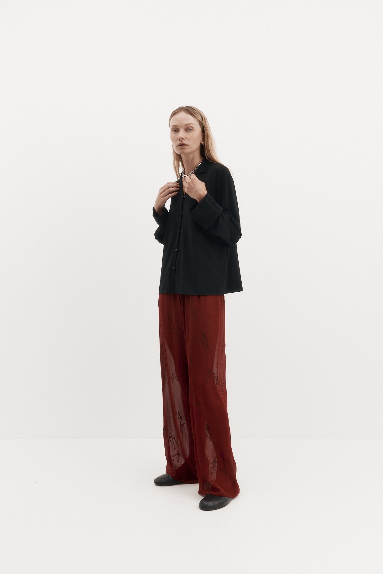 Harris Tapper Iris Shirt // Black
