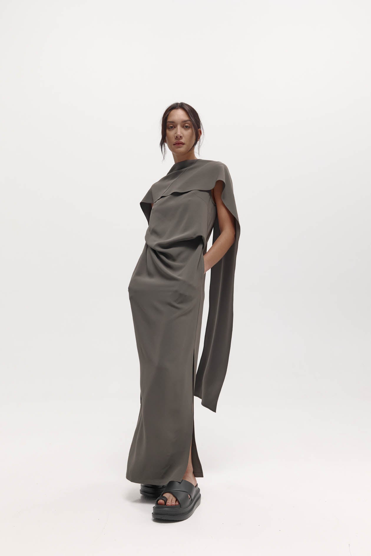 Harris Tapper Laro Dress // Grey