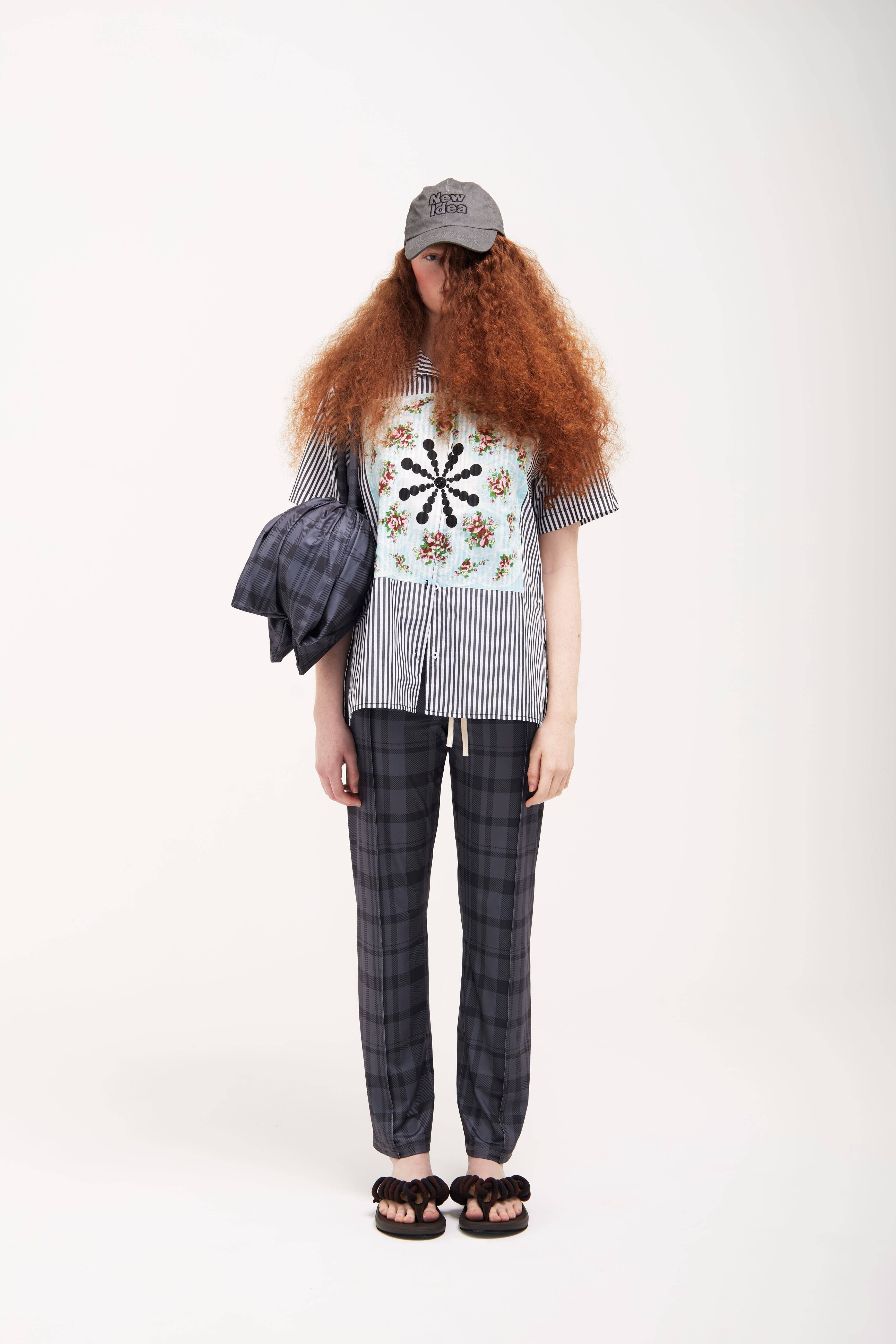 Verner Handkerchief Shirt // Black w Spiral Motif