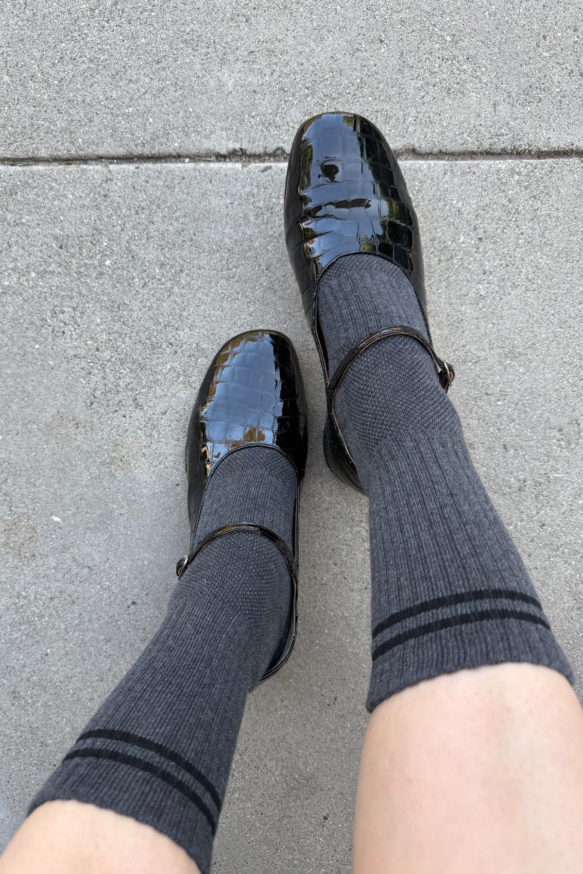Le Bon Shoppe Boyfriend Socks // Charcoal