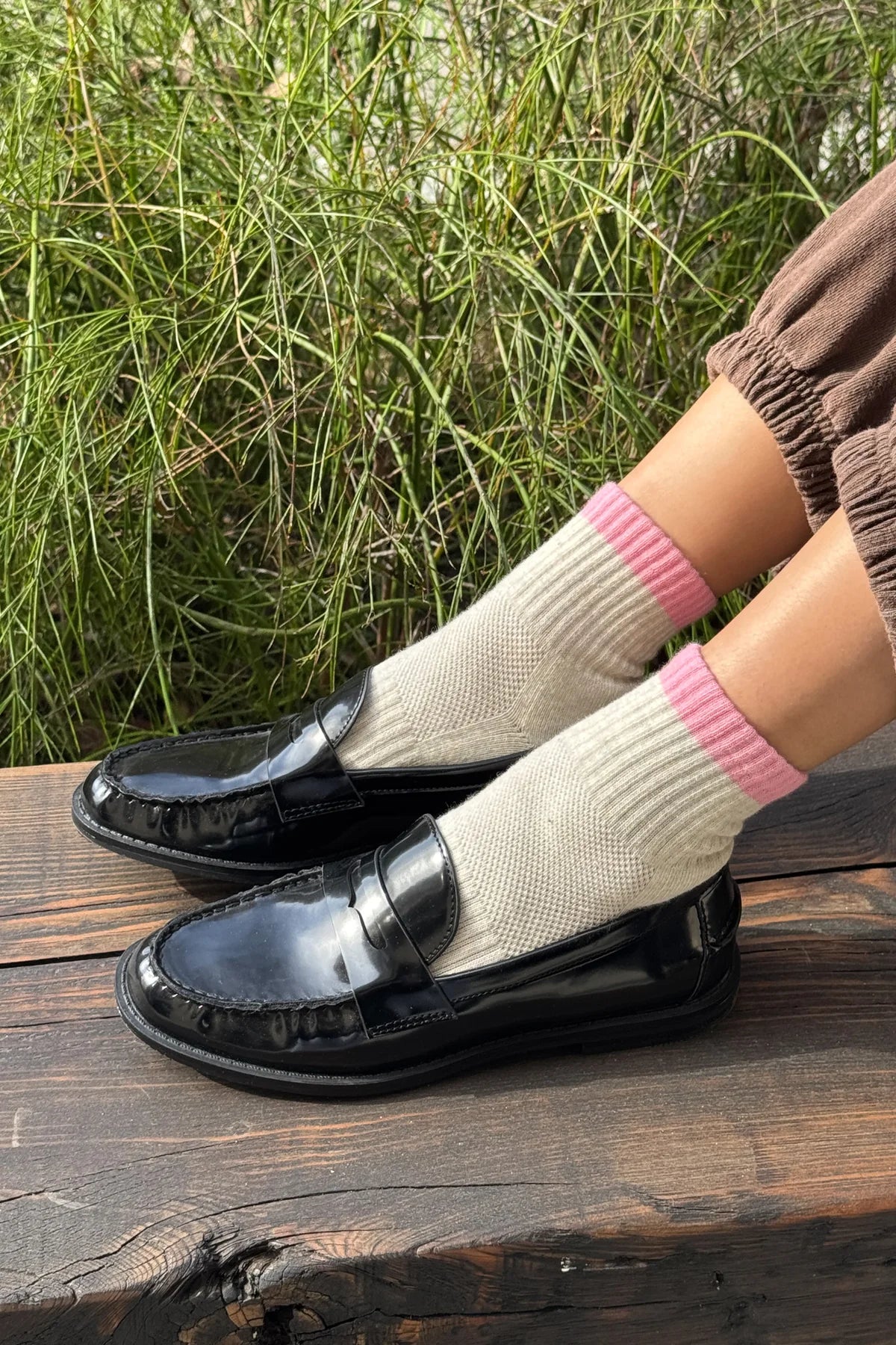 Le Bon Shoppe Girlfriend Socks // Grey Pink