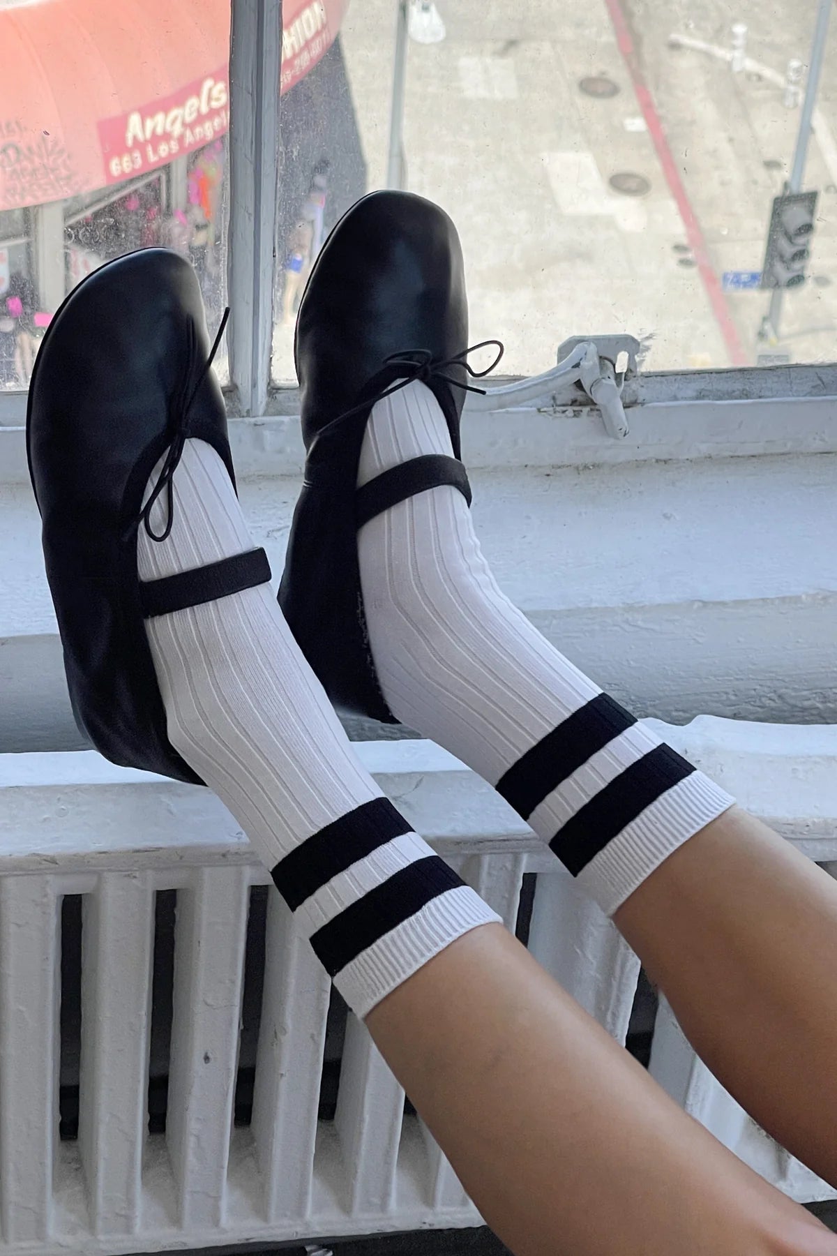 Le Bon Shoppe Her Varsity Socks // White Black