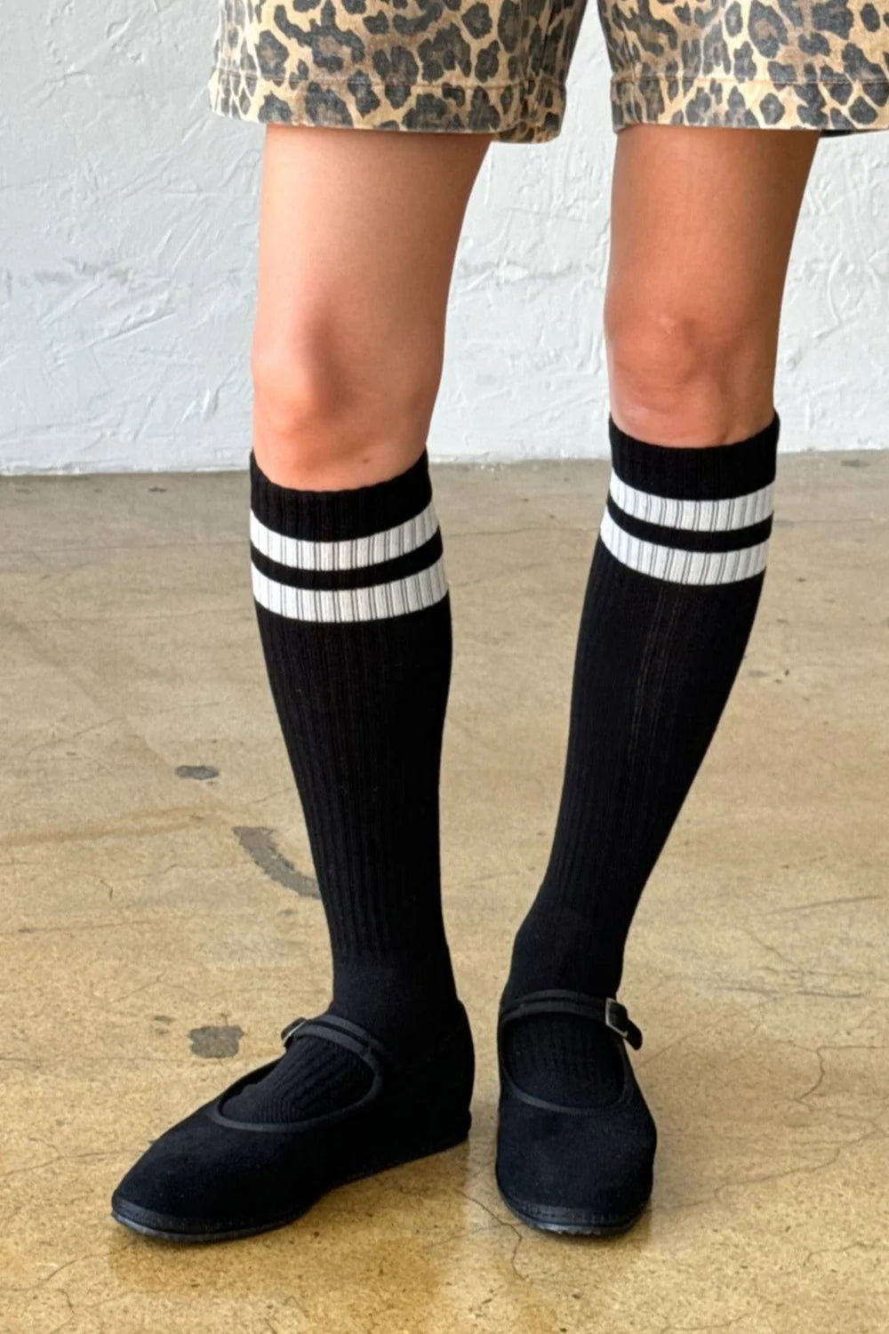 Le Bon Shoppe Knee High Boyfriend Socks // Black