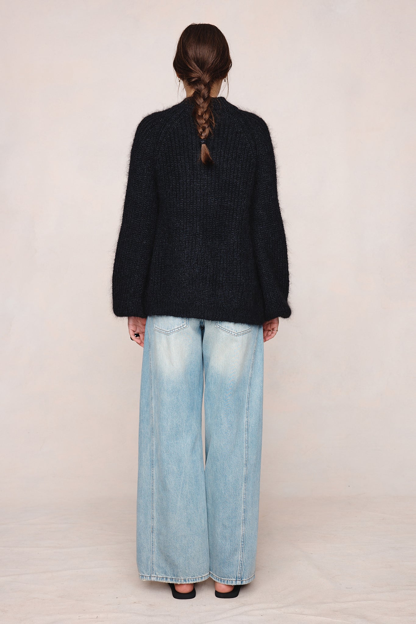 Marle Jasper Cardigan // Black