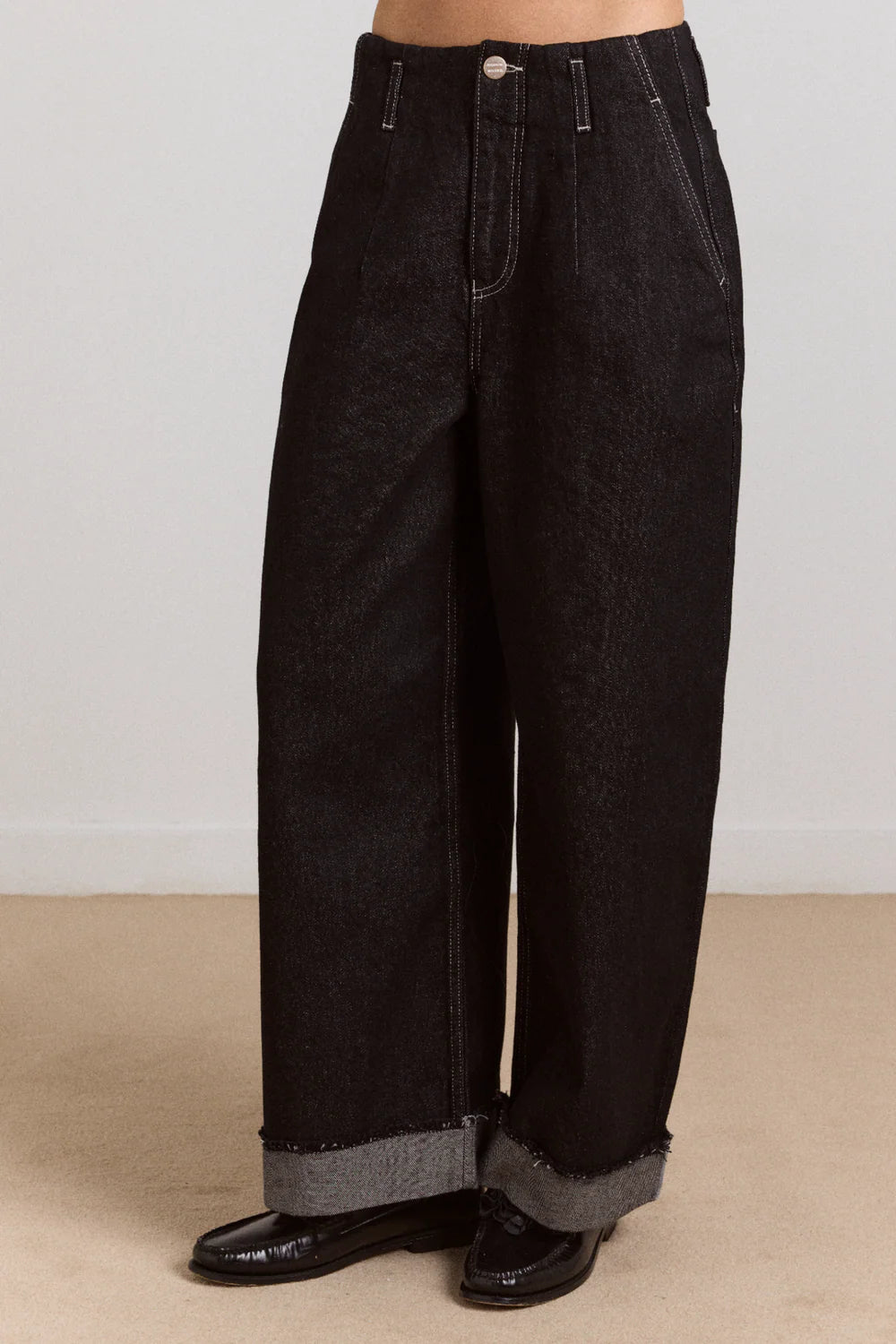 Damson Madder Loose Fit Pascal Jean // Black Wash