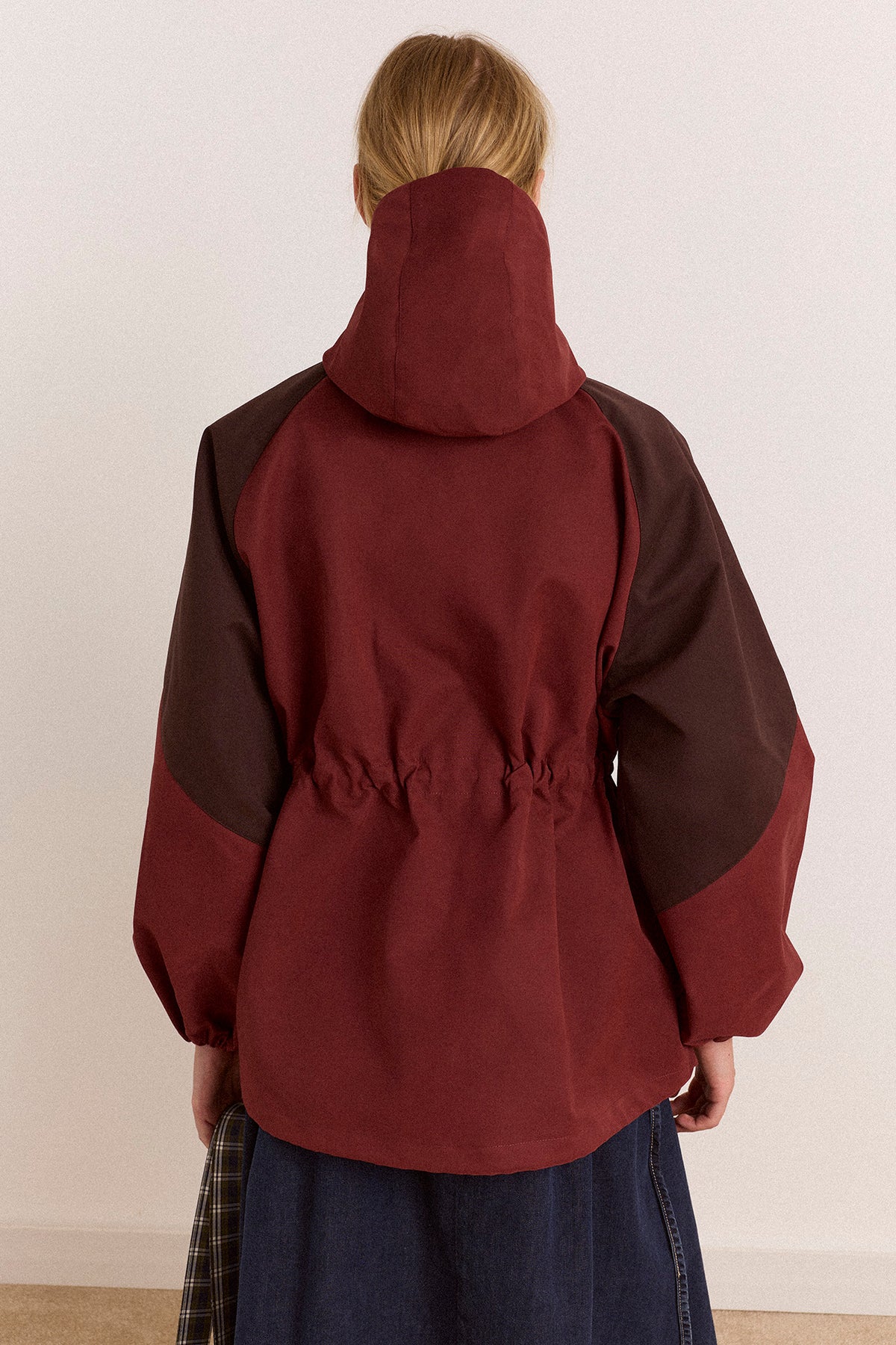 Damson Madder Liu Shower Proof Raincoat // Burgundy