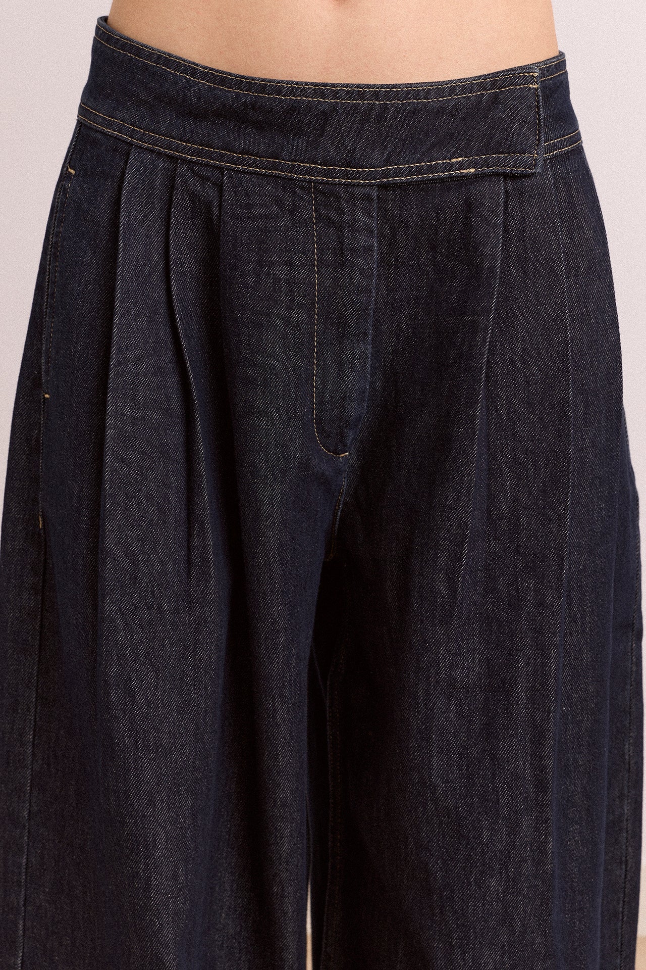 Damson Madder Mavi Balloon Jean // Indigo