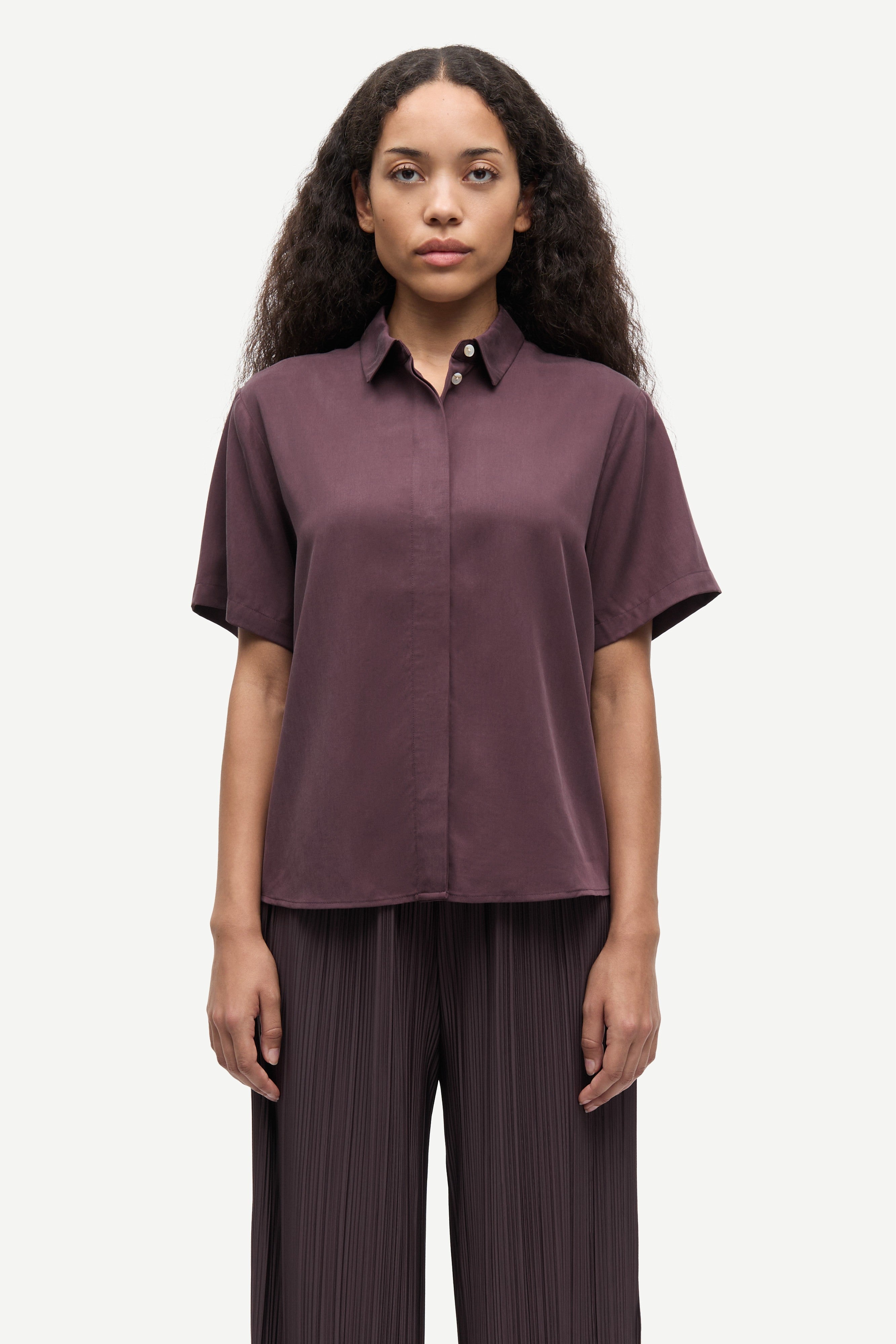 Samsøe Samsøe Mina S/S Shirt //  Fudge