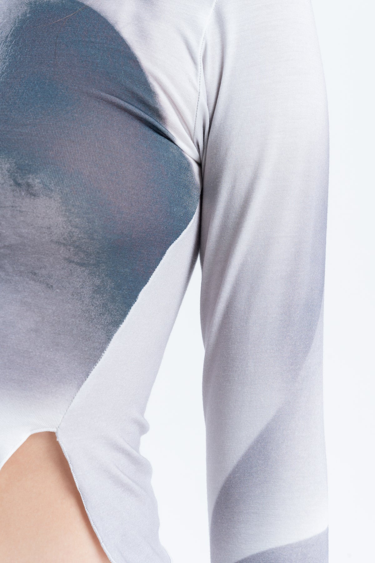 Arthur Long Sleeve Split Top // Entangled