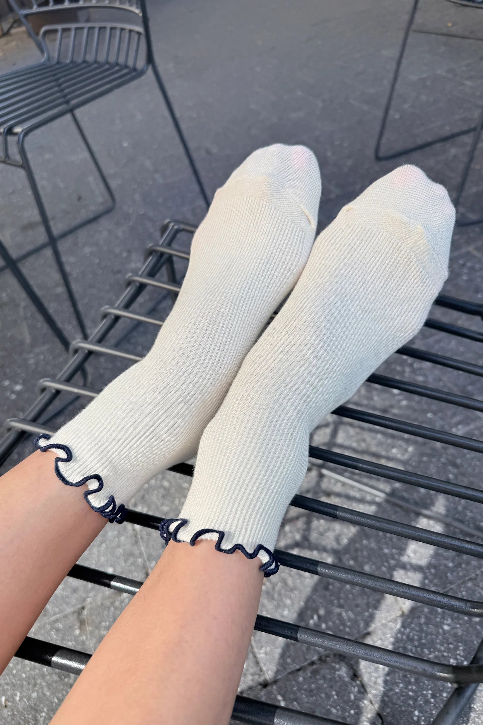 Le Bon Shoppe The Petite Ruffled Modal Socks // Soft White, Navy