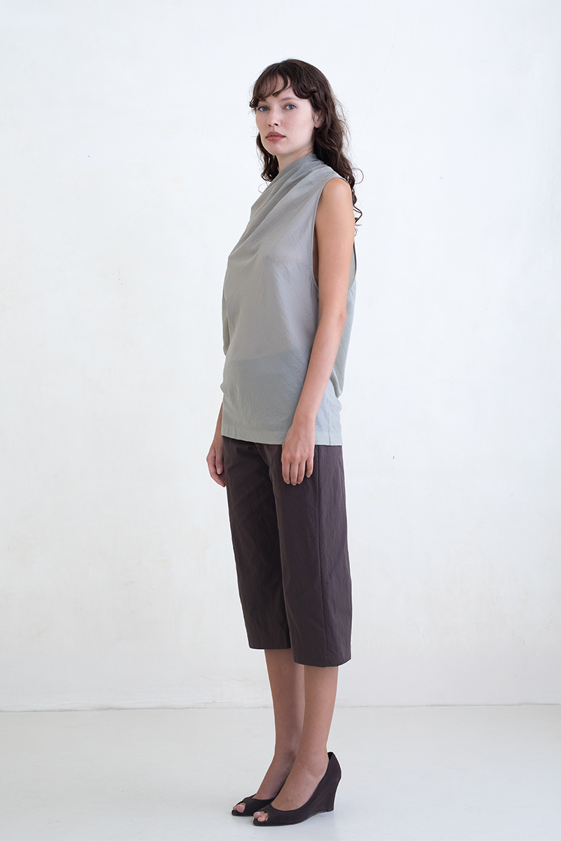 Belle Anna Miller Capri // Brown