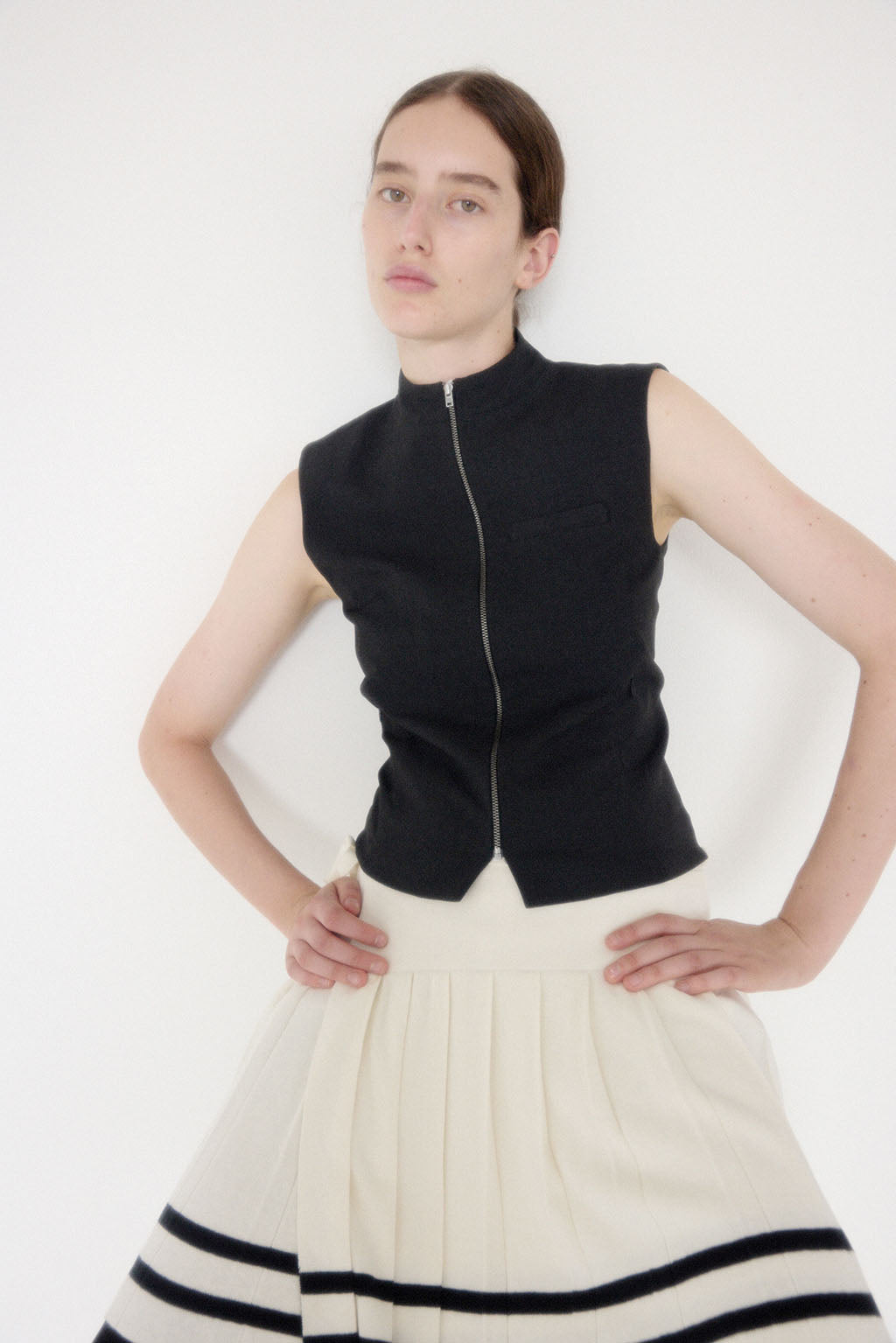 Muse Knit Pleat Skirt // White