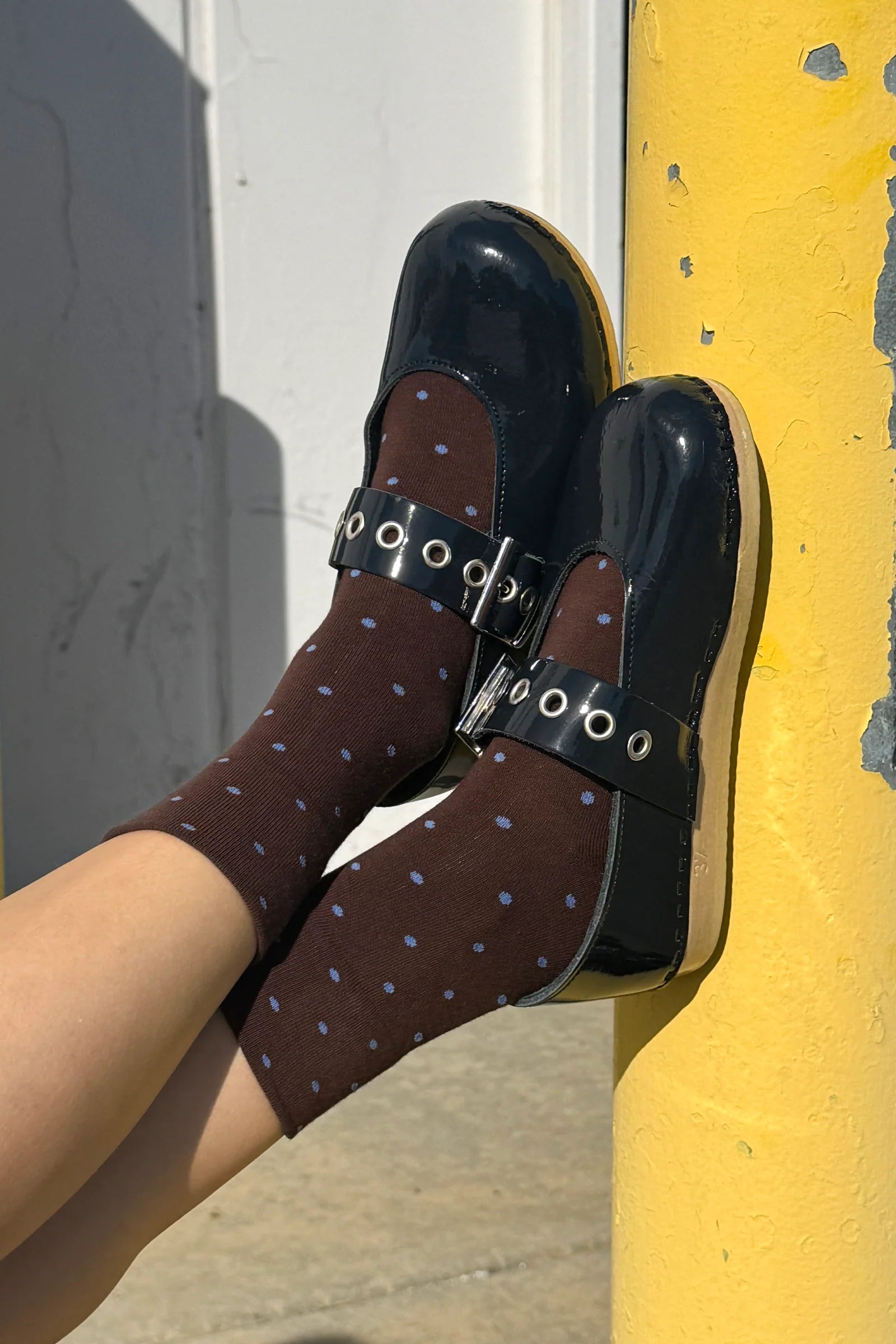 Le Bon Shoppe Sneaker Socks Polka Dot // Cacao, Blue