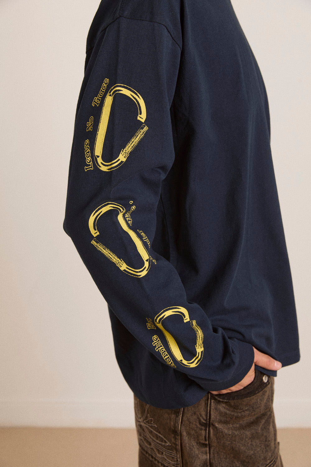 Damson Madder The Rambler L/S Tee // Navy