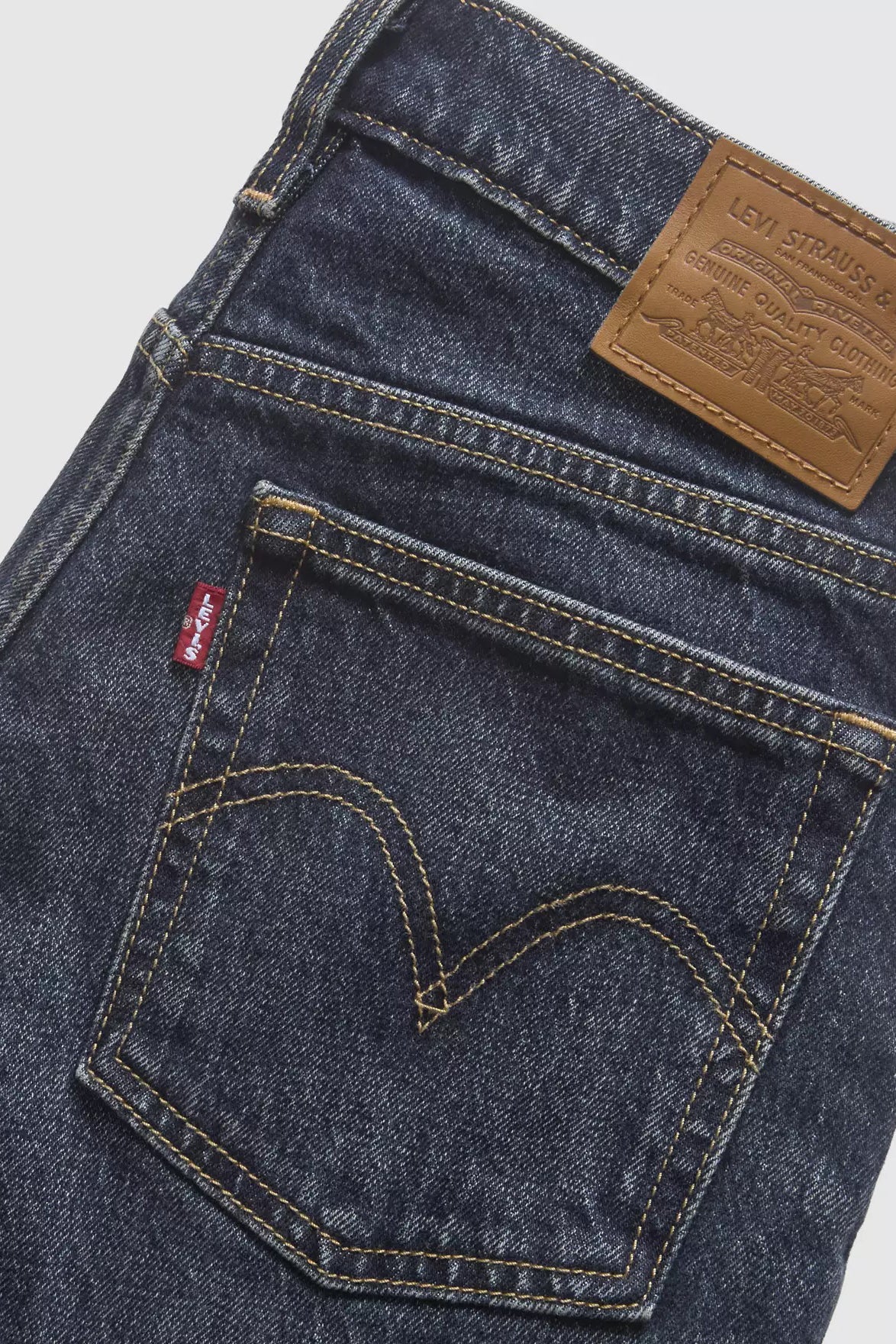 Levi's Wedgie Slim // Parallel Life