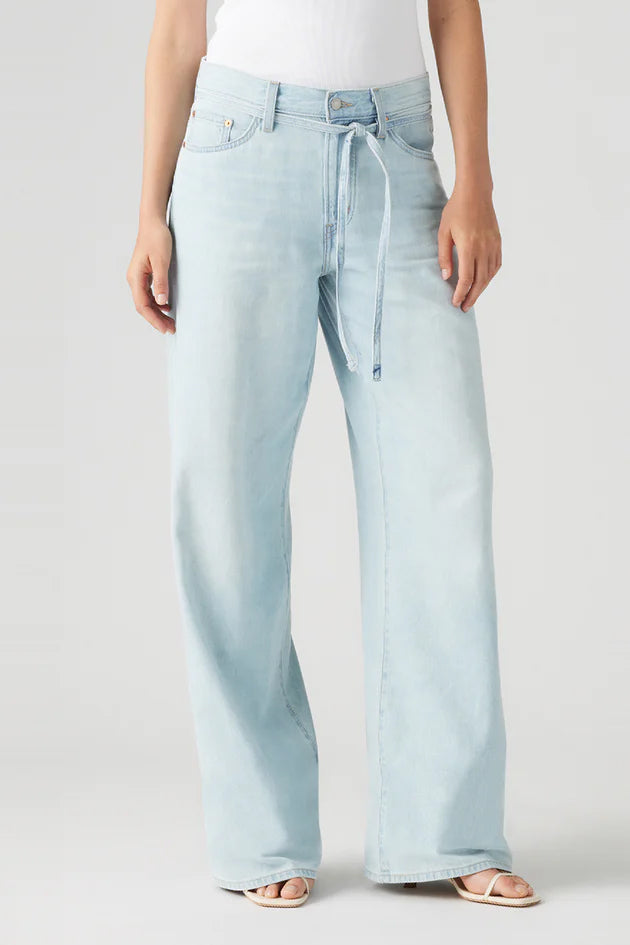 Levi's XL Straight Jeans // Luxury Trip