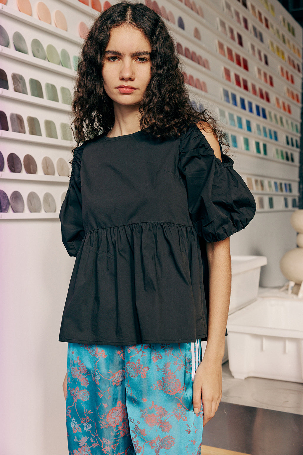 Muse Ete Cut Out Top // Black