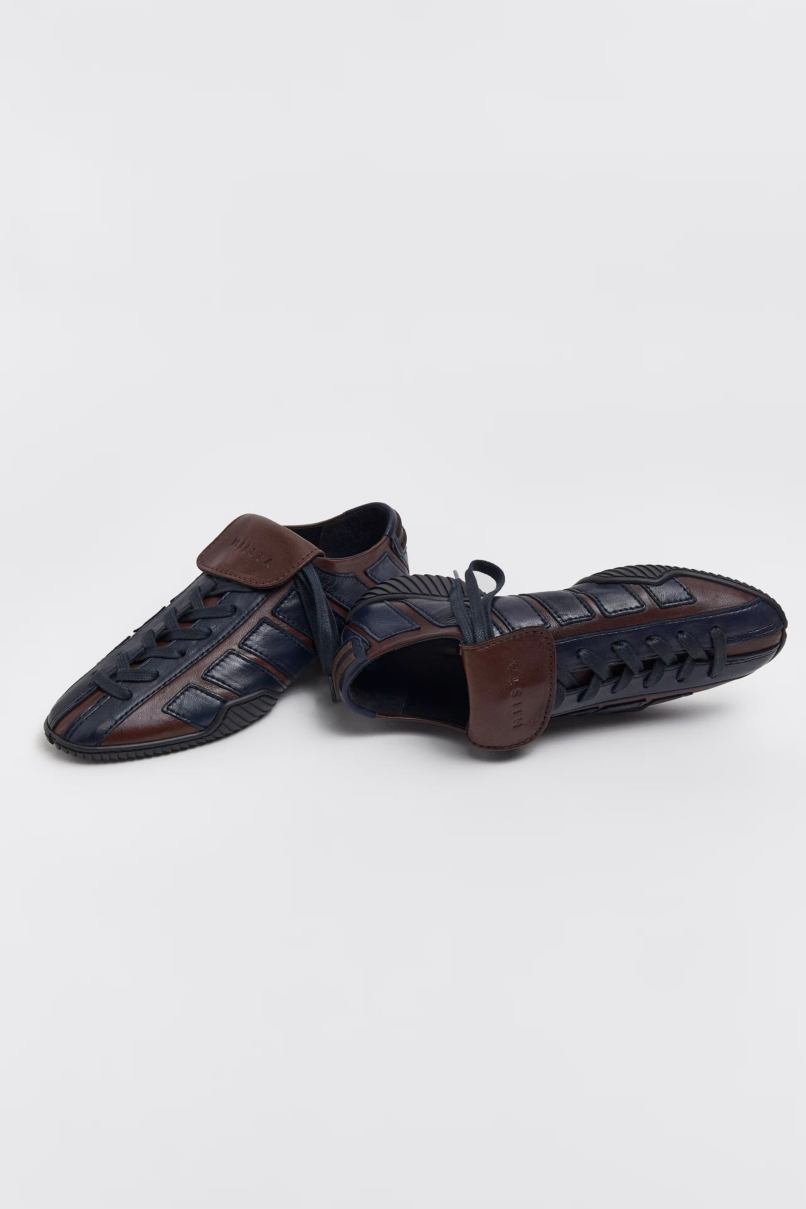 Miista Nikoletta Sneakers // Brown & Navy