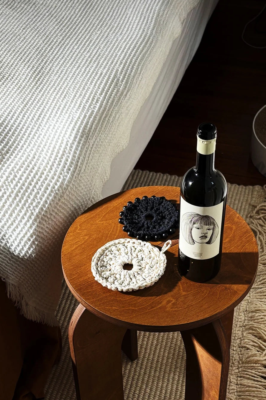 Tanchen Crochet Cosy // Cream & Black