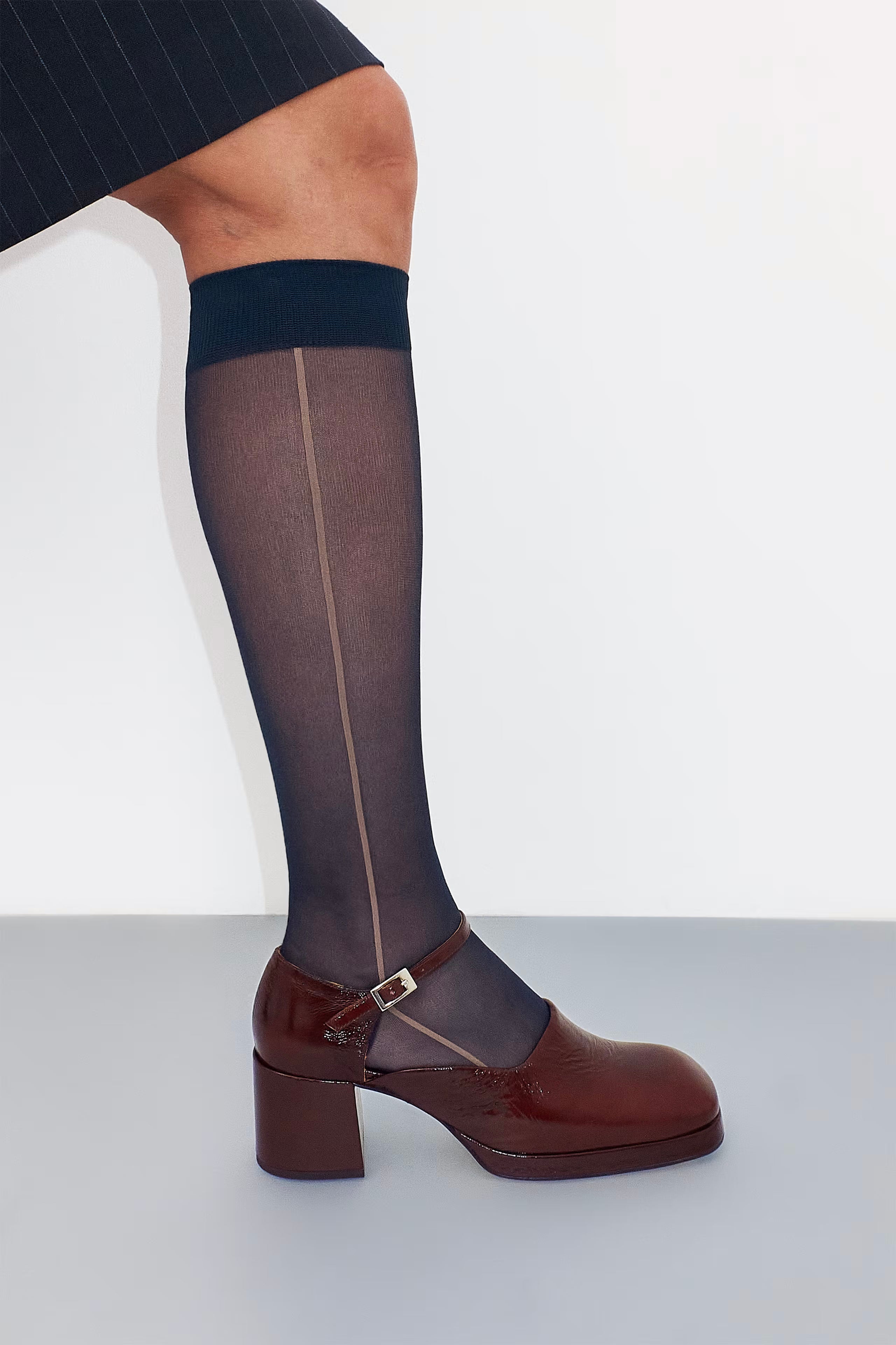 Miista Yara Courts // Crinkle  Brown