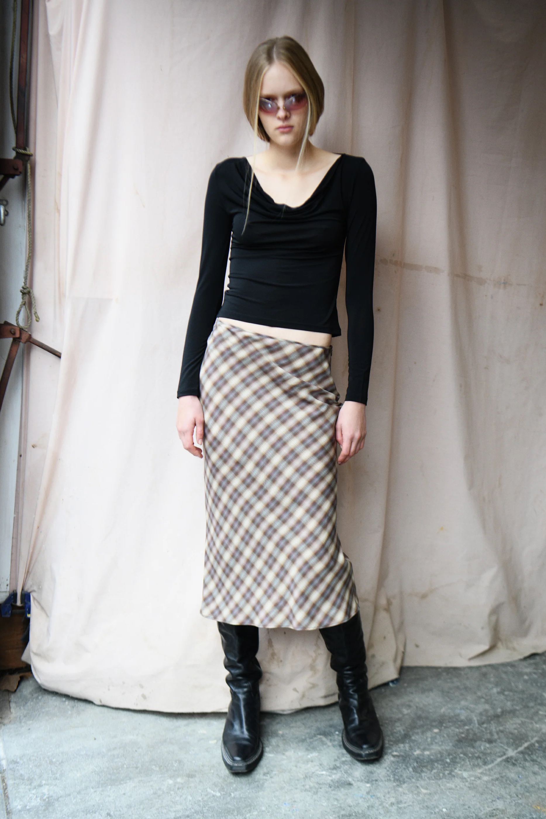 PV Enmesh Skirt // Blur Check