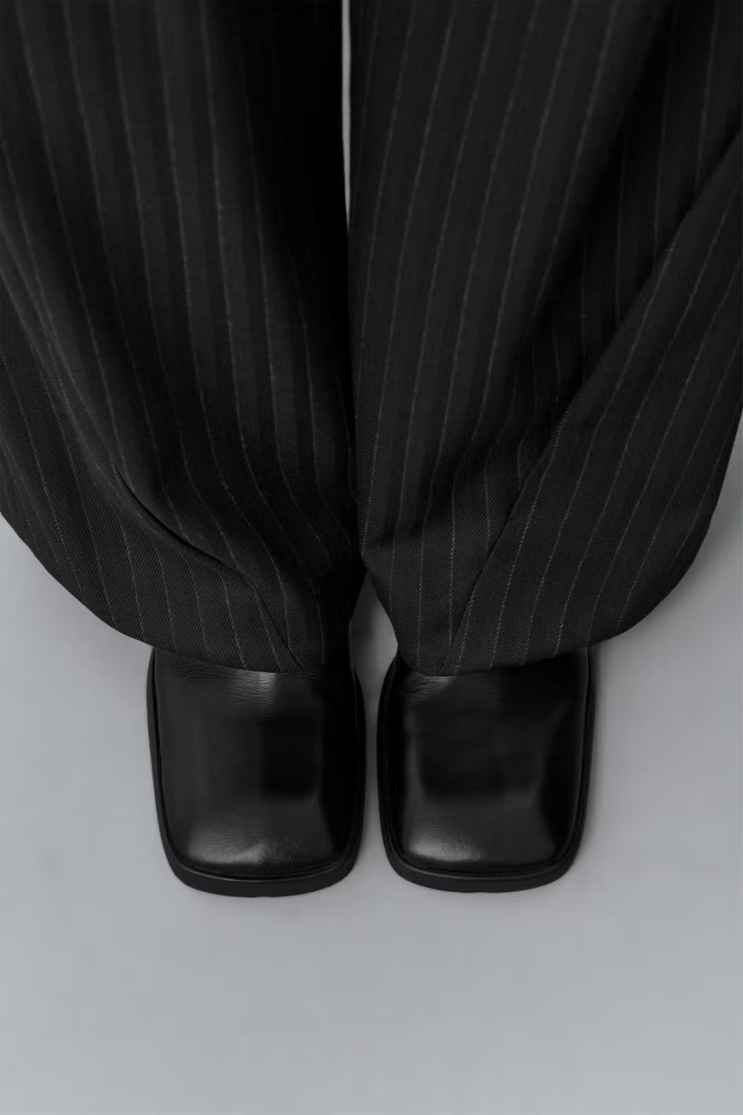 Miista Amoy Mules // Black