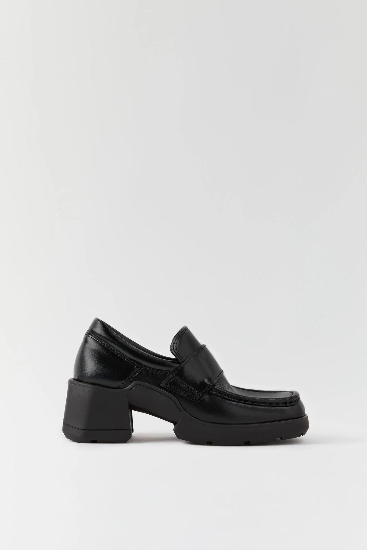 E8 Billie Loafers // Black