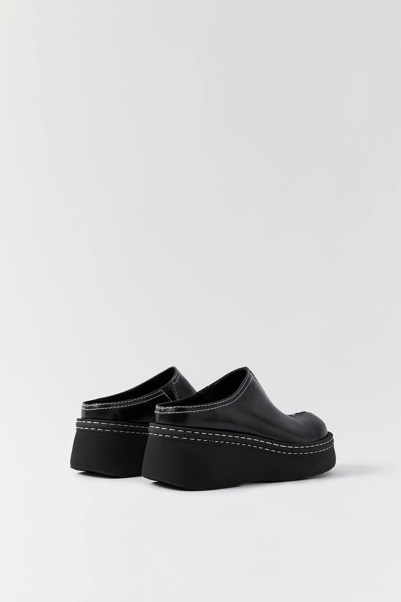 Miista  Mego Mules // Black