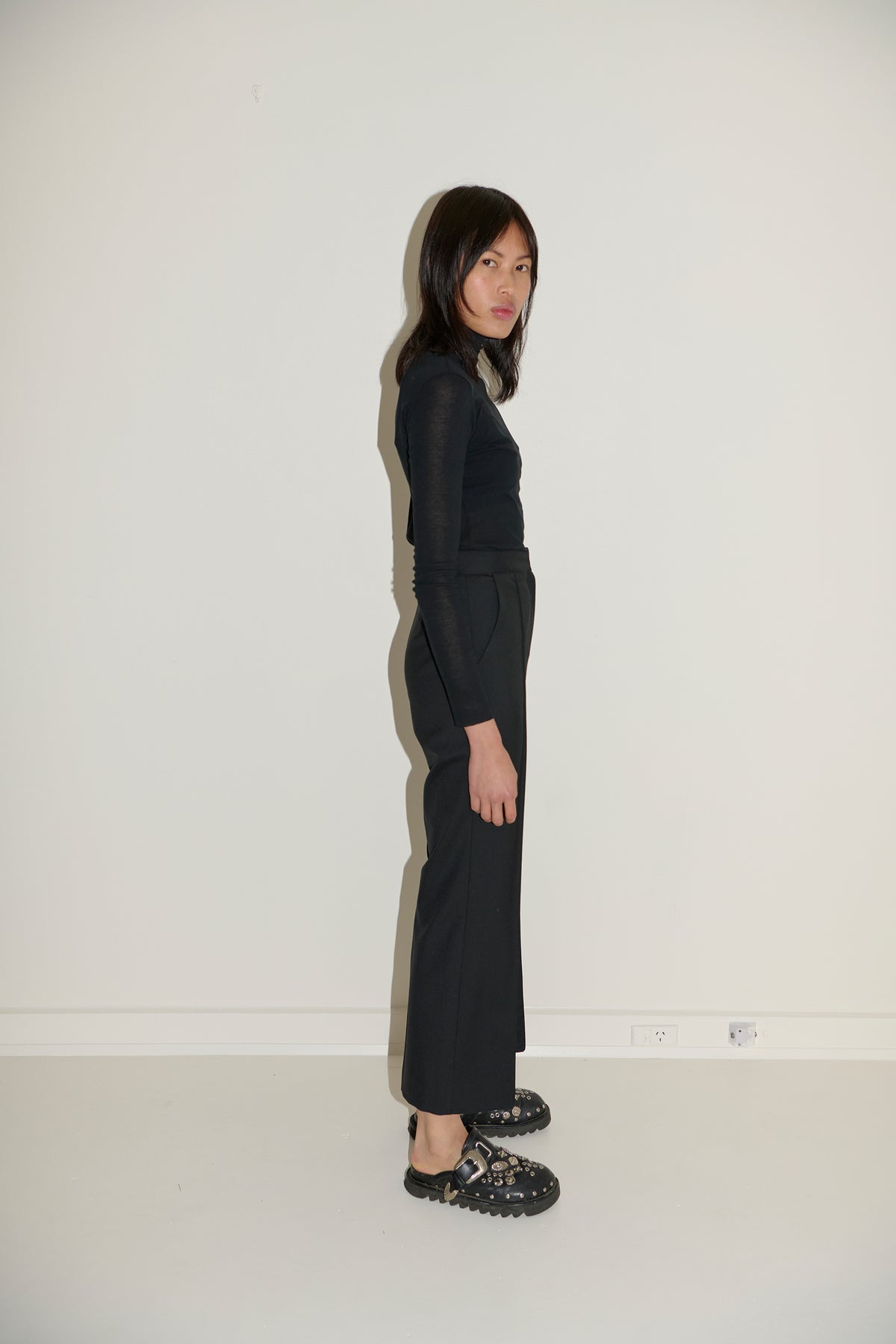 PV Everyday Flares AW24  // Black