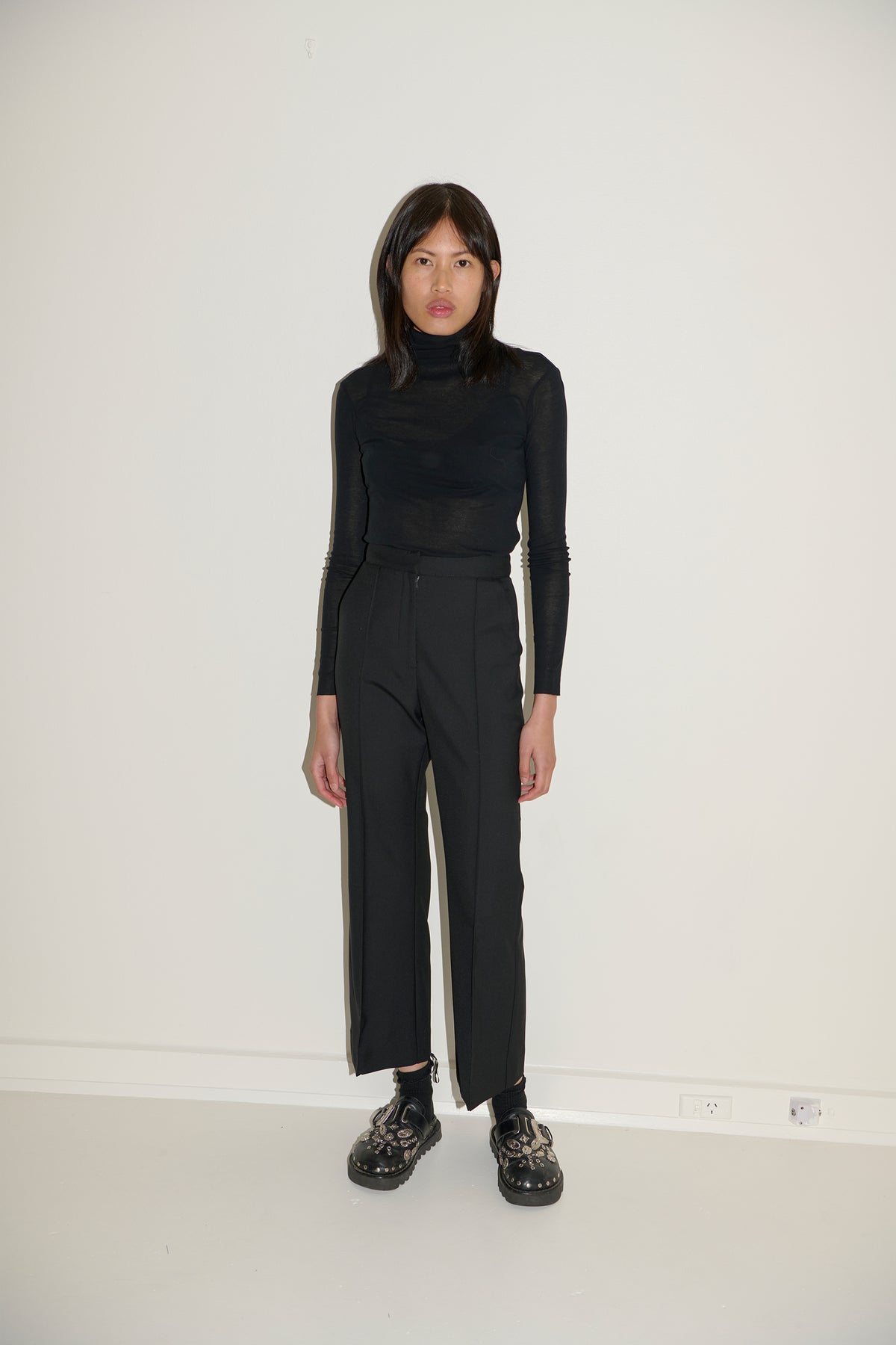 PV Everyday Flares AW24  // Black