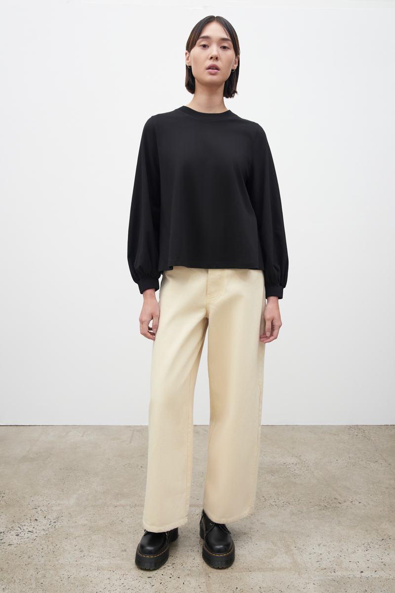 Kowtow Full Sleeve Top // Black