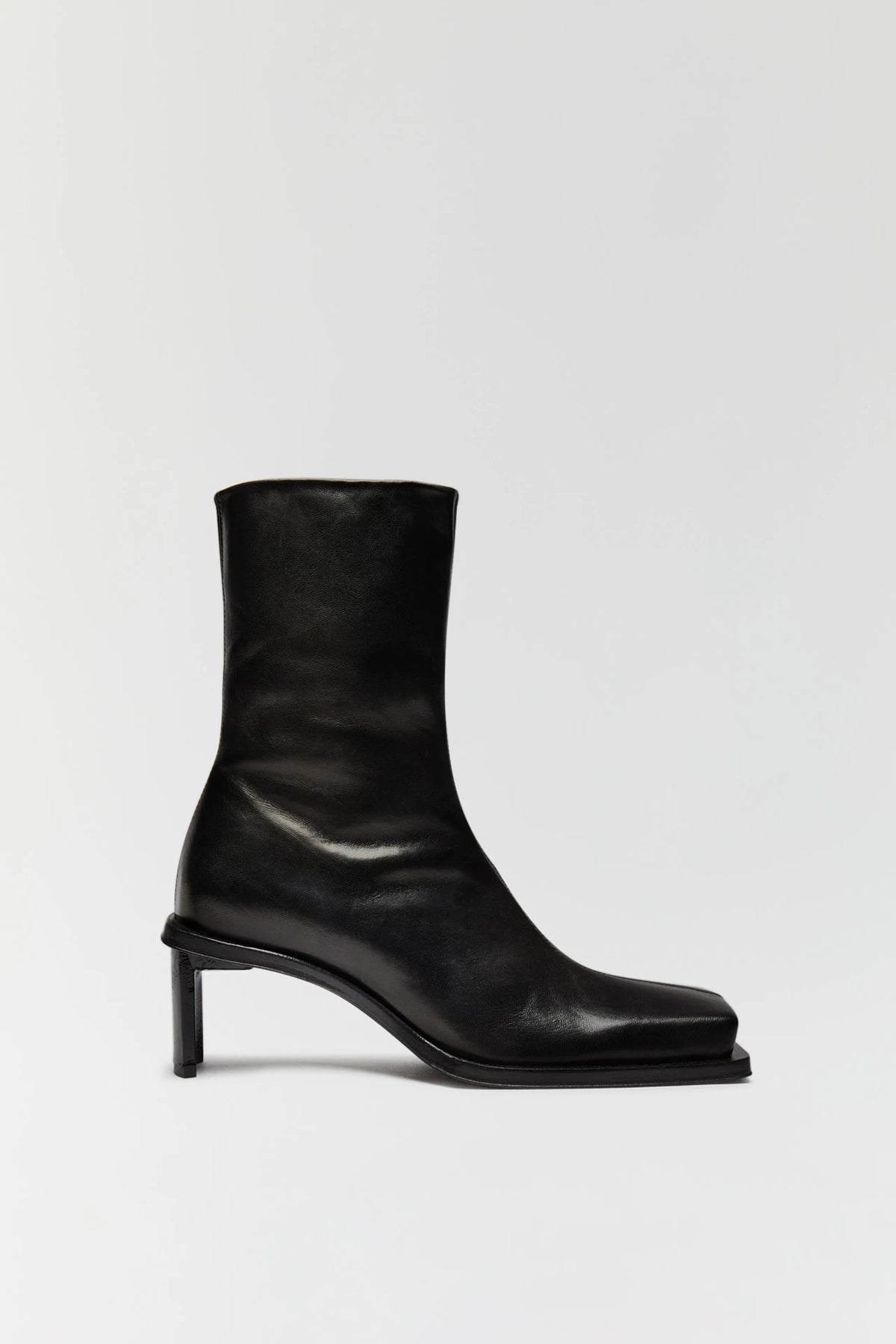 Miista Brenda Ankle Boots // Sonic Black