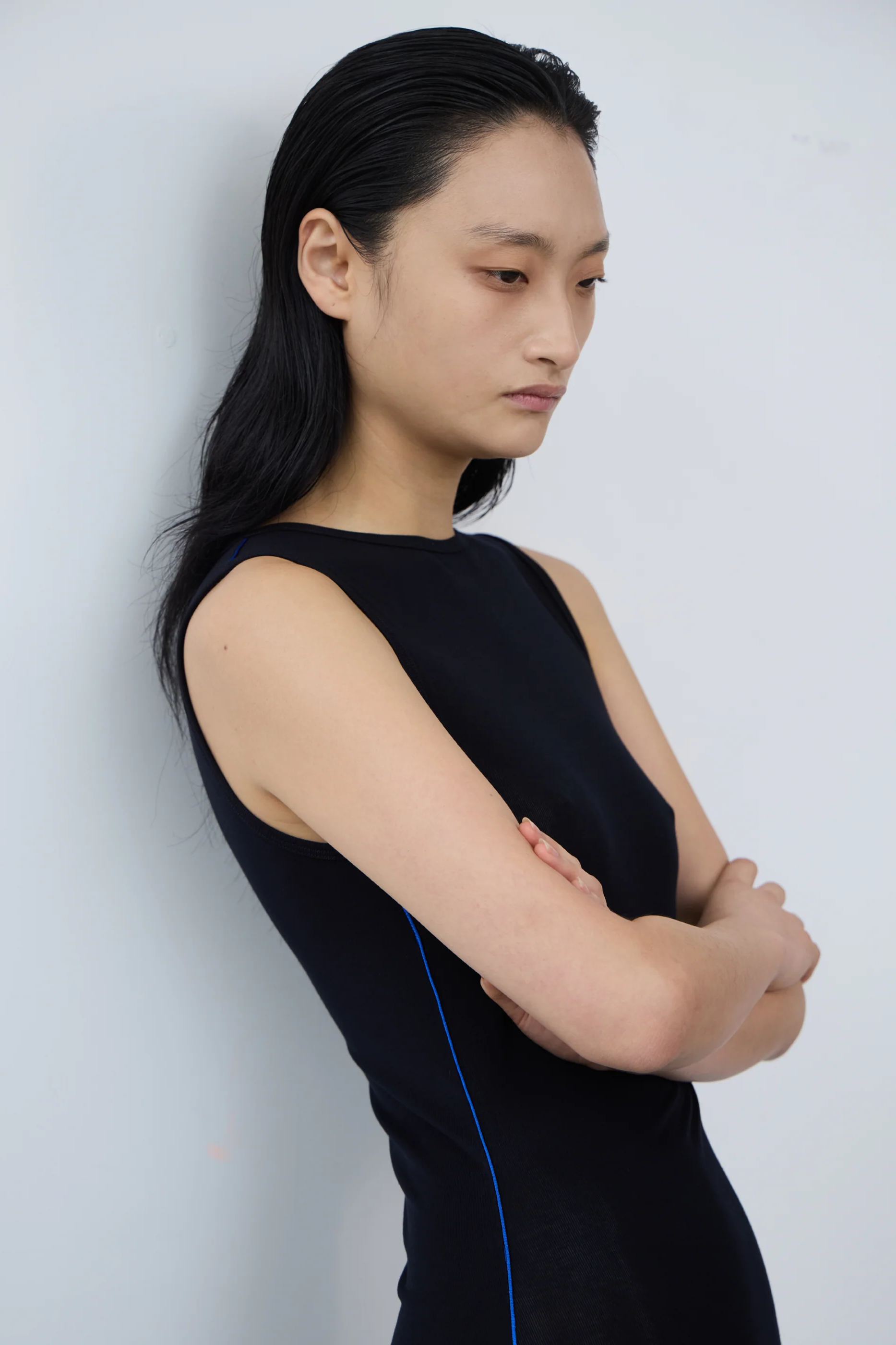 PV Outline  Dress // Black