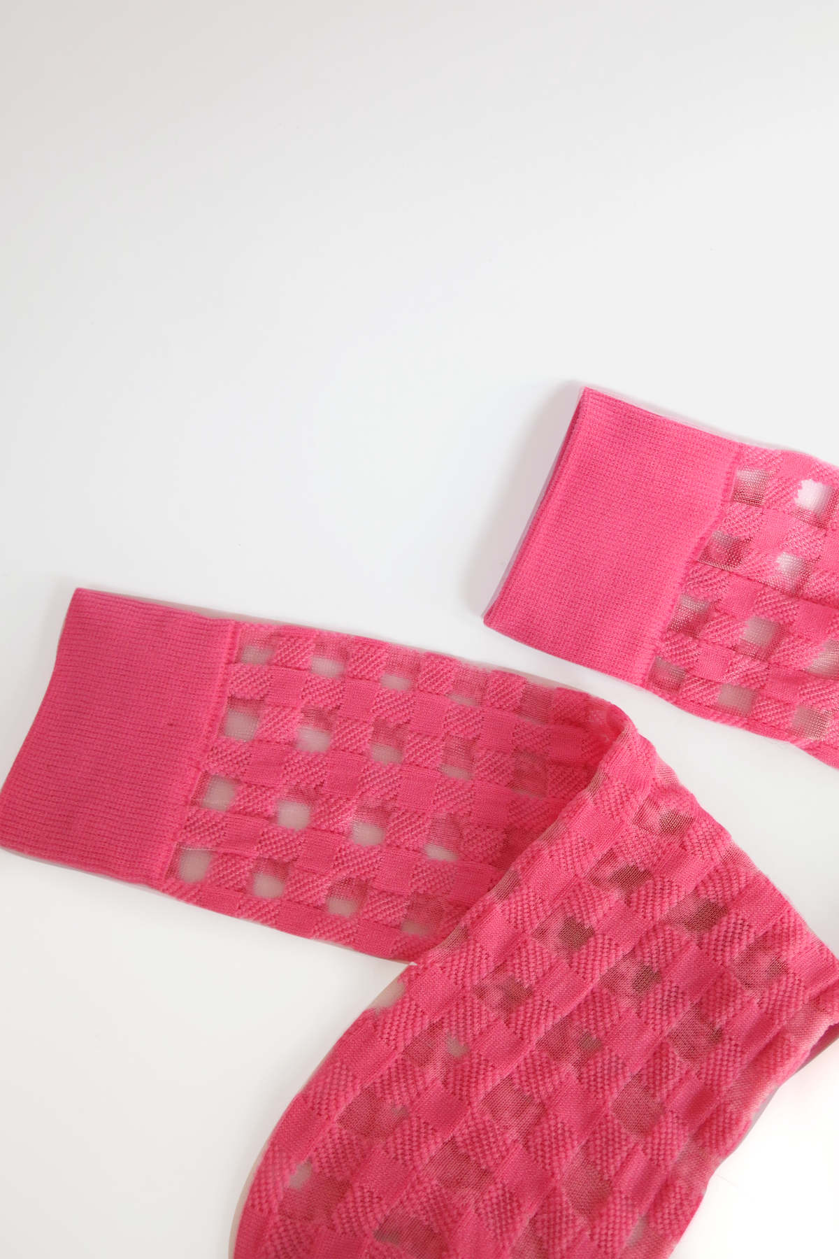 HHJ Gingham Places Sheer // Pink
